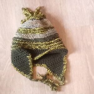 Handmade Ear Flap Hat Wool Acrylic Tassel Green Unisex One Size